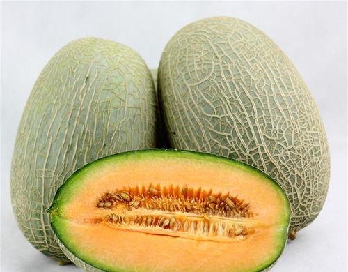 大翔哥吃哈密瓜视频大全,视频大全带你领略甜蜜滋味