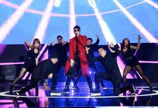 盛典明星集体吃瓜视频,明星集体吃瓜，趣味横生瞬间曝光